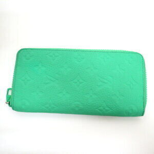 Louis Vuitton Zippy Wallet Vertical Taurillon Leather Vert Mantle